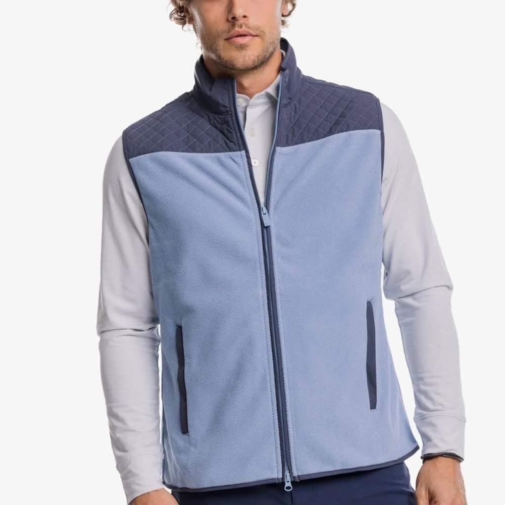 Southern Tide Light Blue and Navy Quilted-Shoulder Fleece Vest